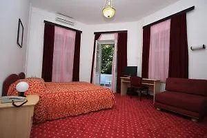 Sumratin Hotel